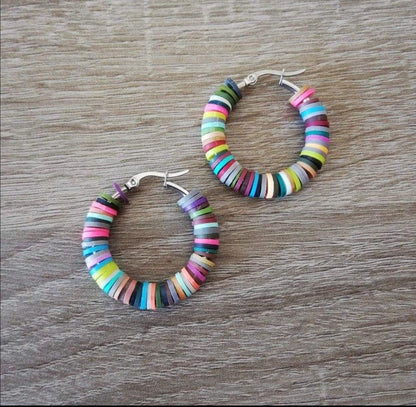 Pulseras elásticas multicolor y pendientes acero multicolor - Janlukdesign